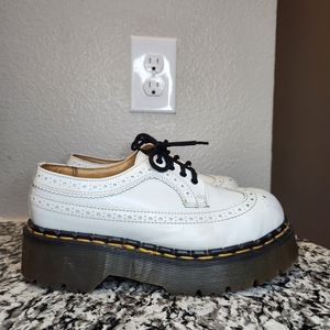 Dr. Martens | Vintage Platform Brogue | Size 8